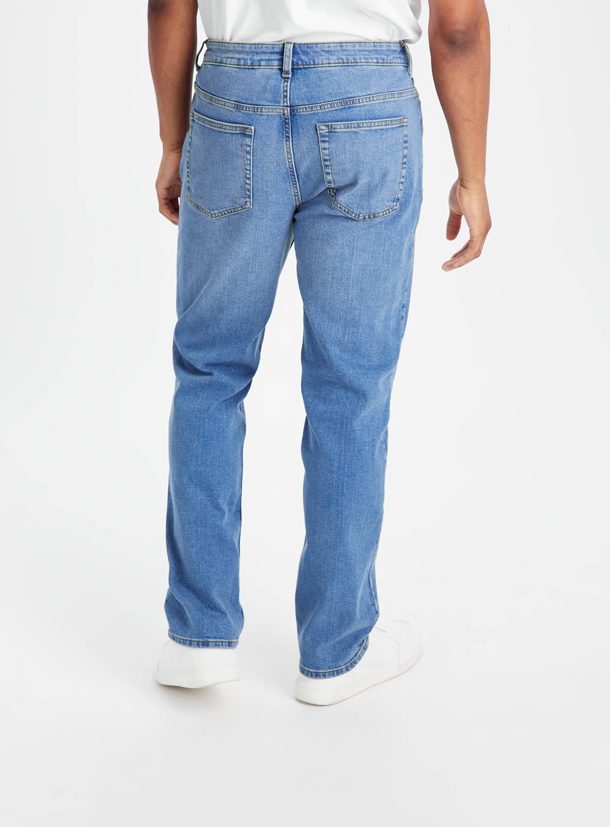 The Light Wash Everyday Denim Jeans 44S - Image 5
